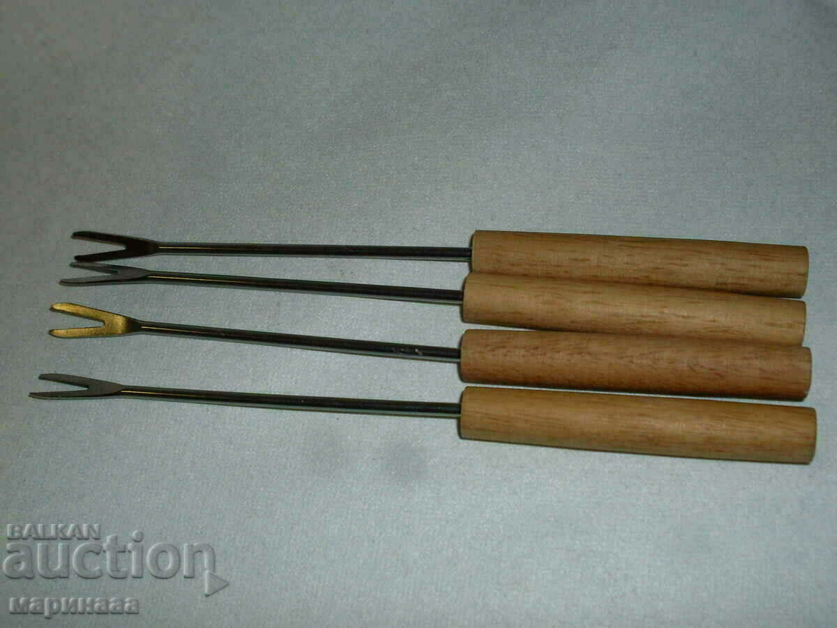 FORK SET. 4 PIECES