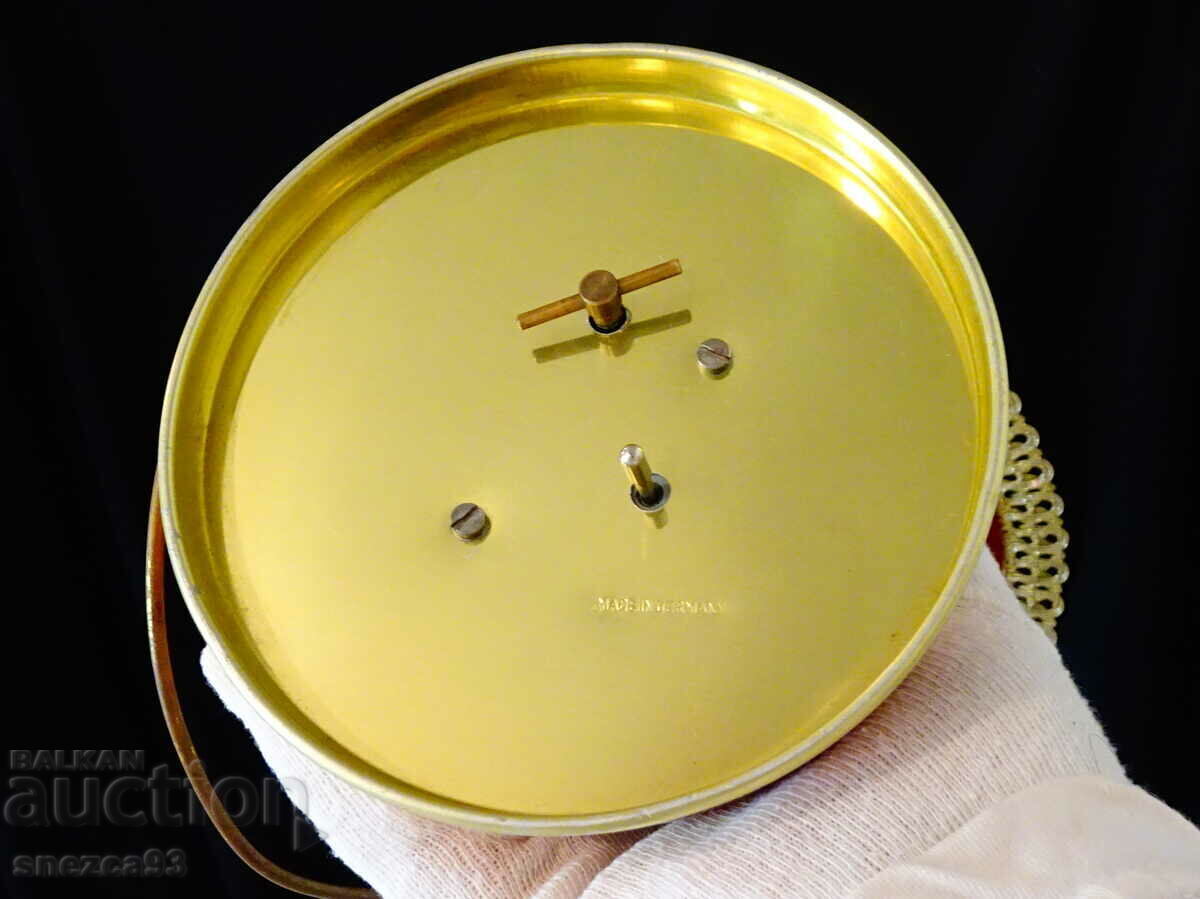 Χάλκινη θήκη μπουκαλιών με ελβετικό φανάρι Reuge, φανάρι. με τιμή 79.00 BGN | € 40.39 Χάλκινη θήκη μπουκαλιών με ελβετικό φανάρι Reuge, φανάρι. με τιμή 79.00 BGN | € 40.39