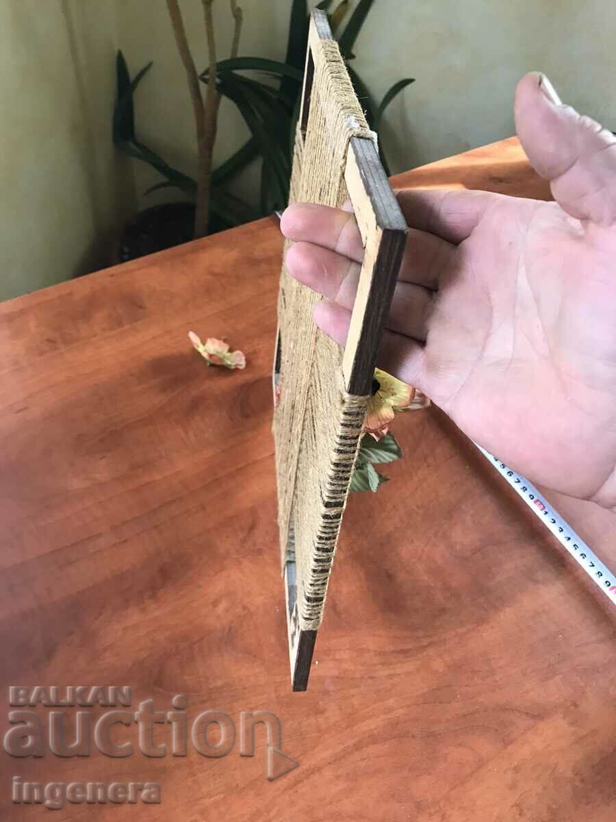 PANEL WOOD FRAME ROPE FLOWERS HANDMADE - 6 PANEL WOOD FRAME ROPE FLOWERS HANDMADE - 6