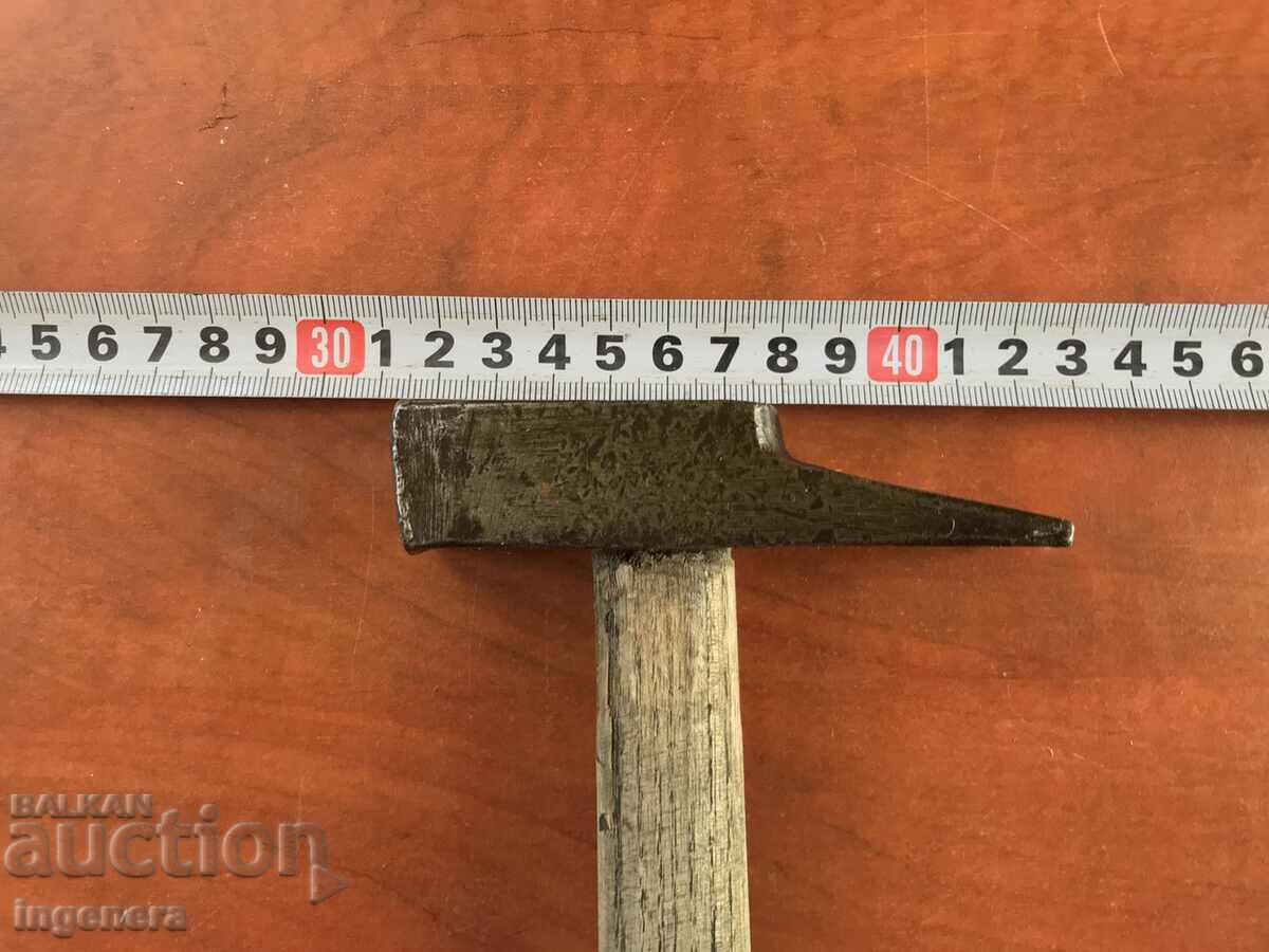HAMMER HAMMER OLD TOOL-300 GR with price 16.00 BGN | € 8.18 HAMMER HAMMER OLD TOOL-300 GR with price 16.00 BGN | € 8.18