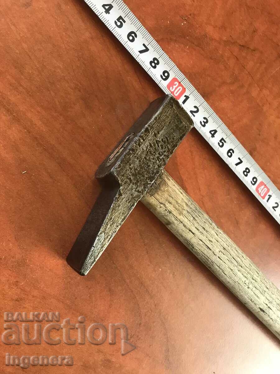 Auction HAMMER HAMMER OLD TOOL-300 GR Auction HAMMER HAMMER OLD TOOL-300 GR
