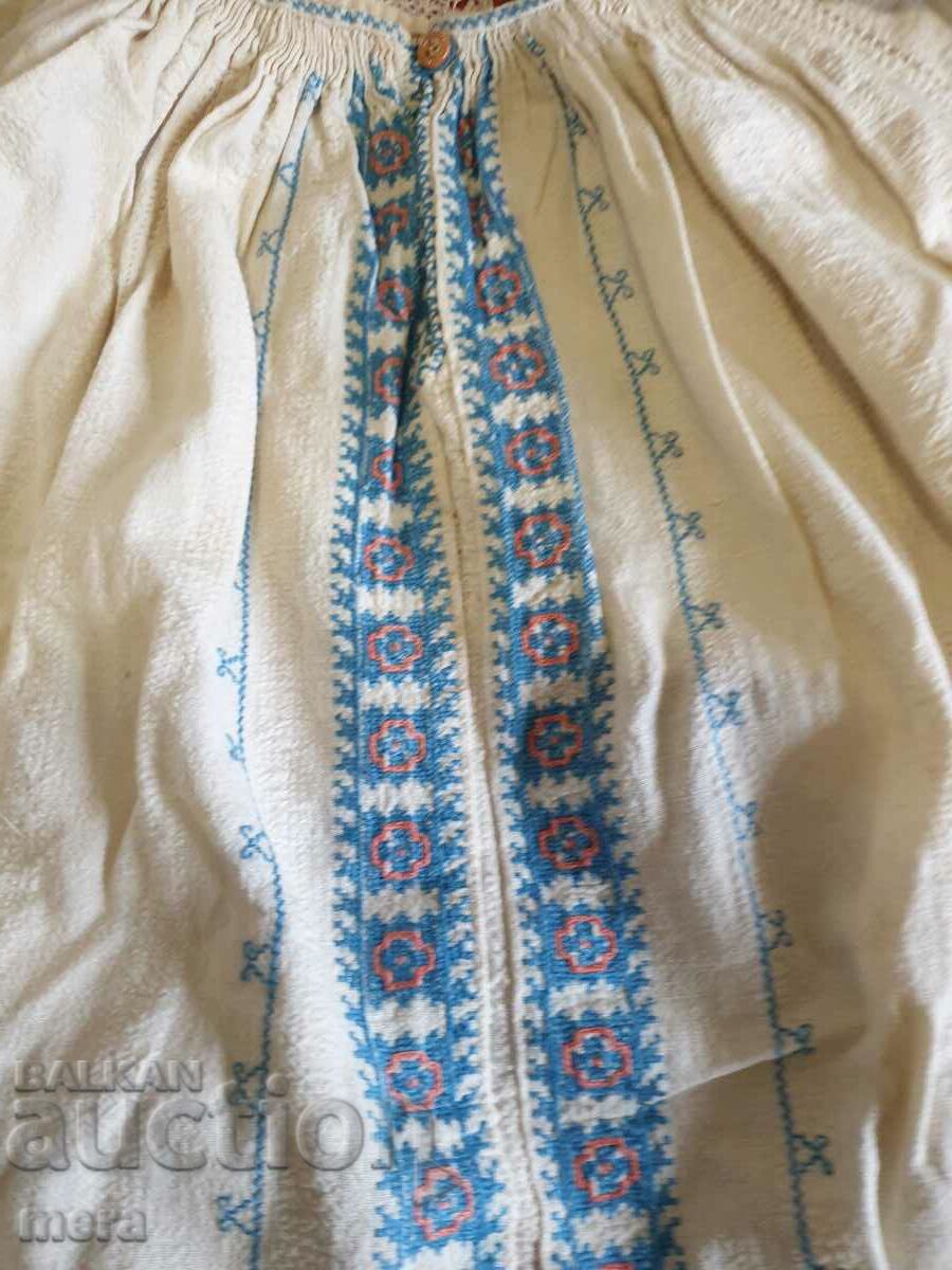 Authentic short ducal shirt with price 150.00 BGN | € 76.69 Authentic short ducal shirt with price 150.00 BGN | € 76.69