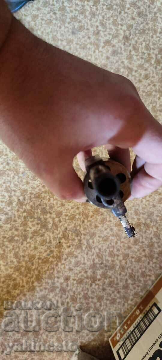 Delivery of Pistol, revolver, pistol Delivery of Pistol, revolver, pistol