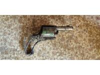 Pistol, revolver, pistol