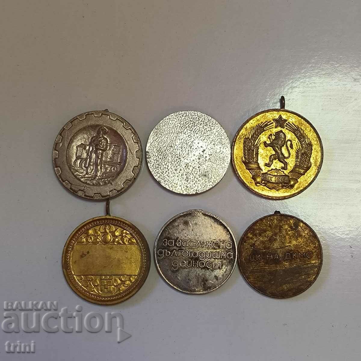 Lot of 6 medals Bulgaria with price 10.00 BGN | € 5.11