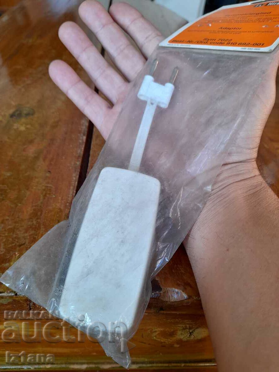 Delivery of Old Hirschman antenna adapter