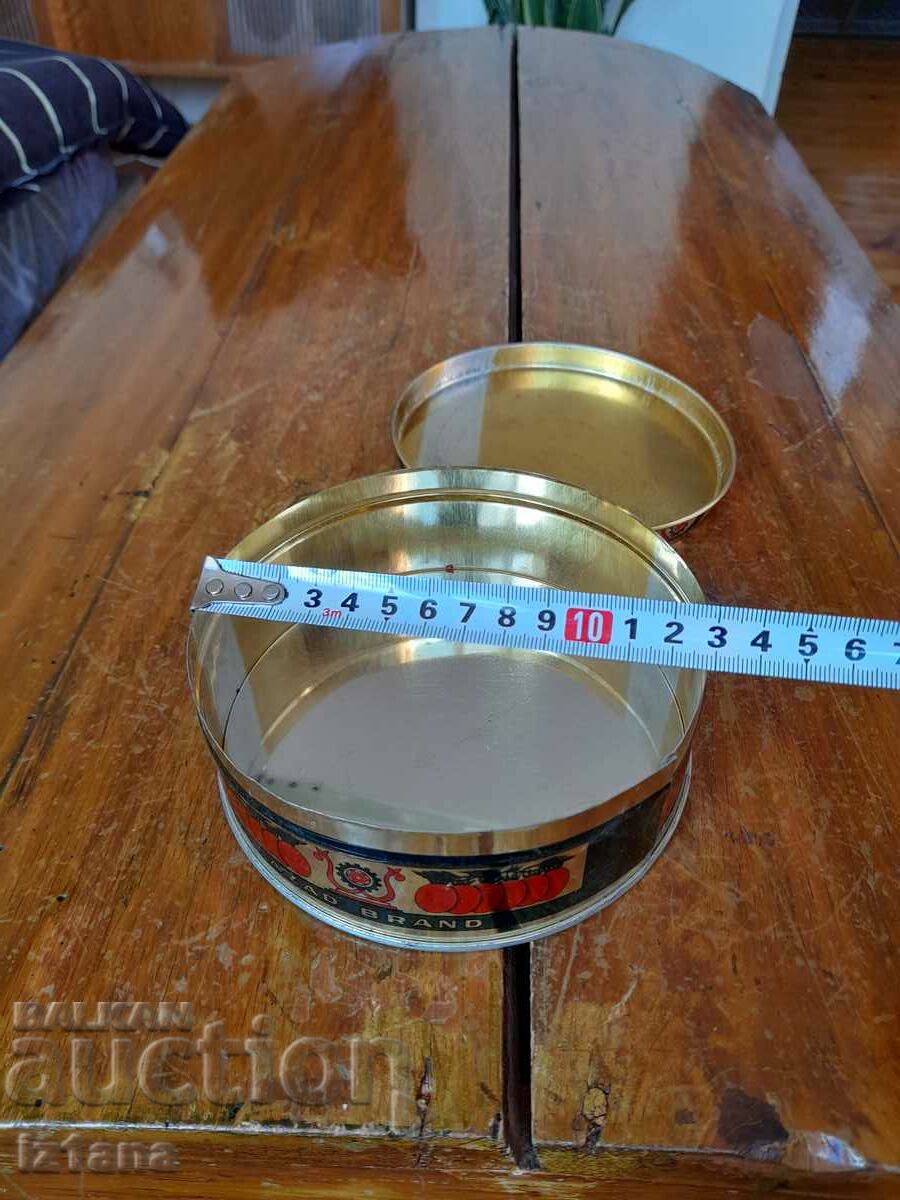 An old tin of tomato puree - 6