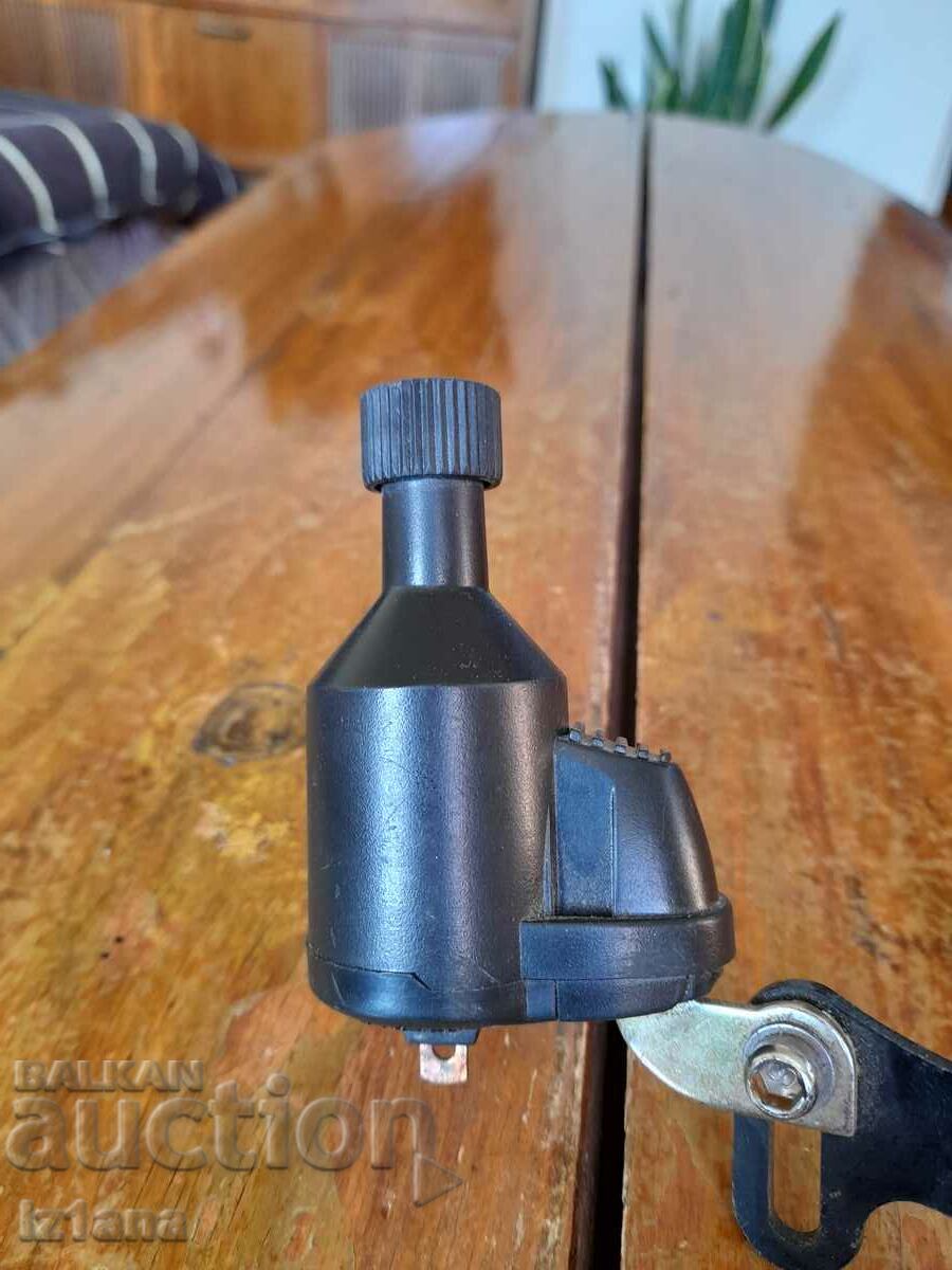 Auction Old bicycle dynamo Auction Old bicycle dynamo