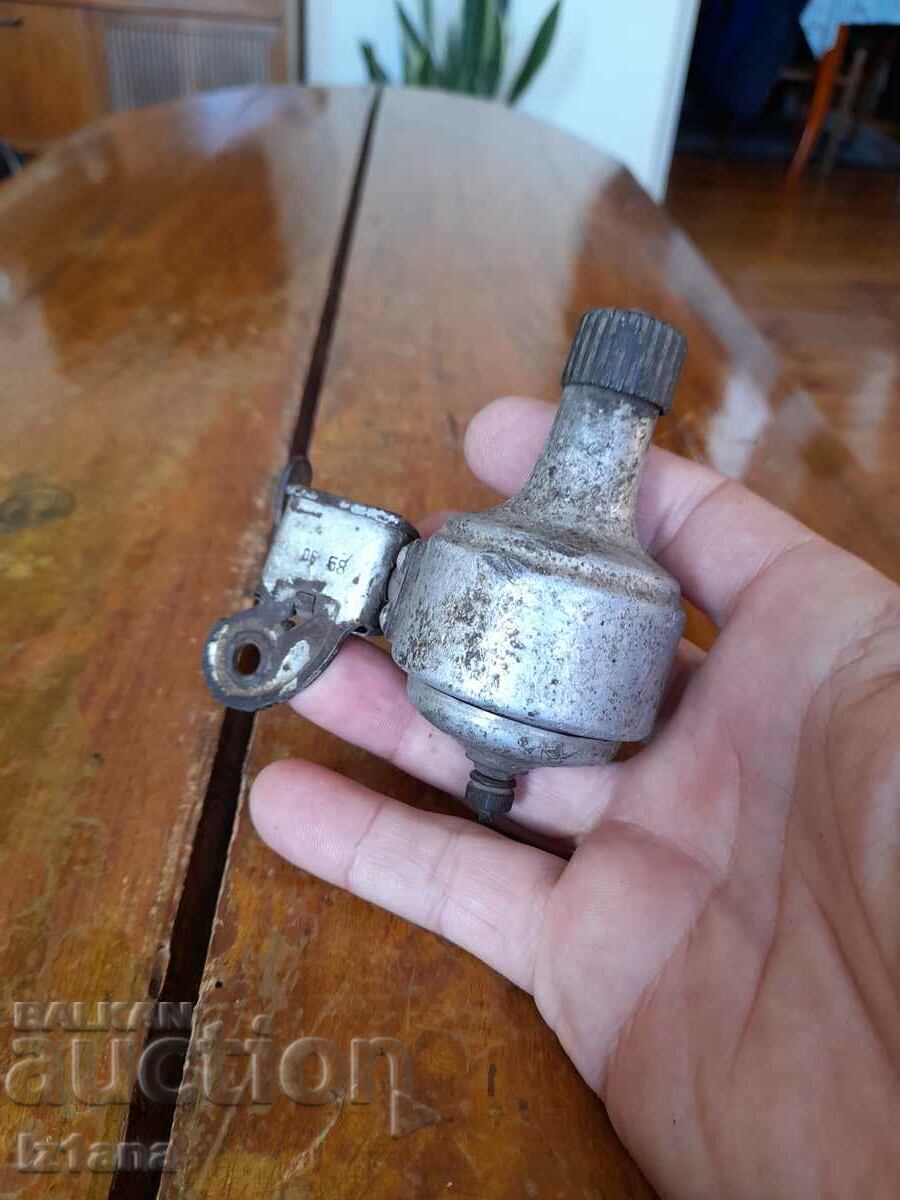 Delivery of Old bicycle dynamo Delivery of Old bicycle dynamo