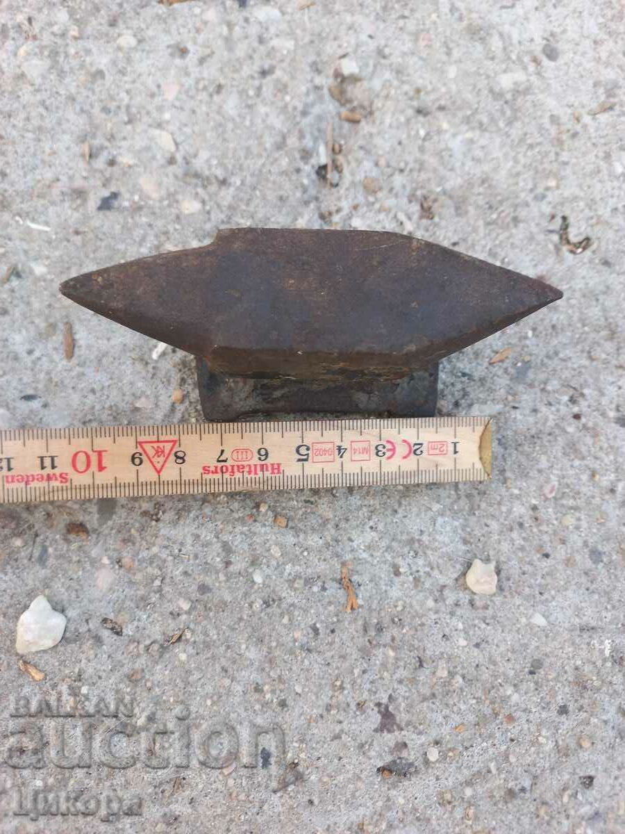 Auction LITTLE ANVIL Auction LITTLE ANVIL