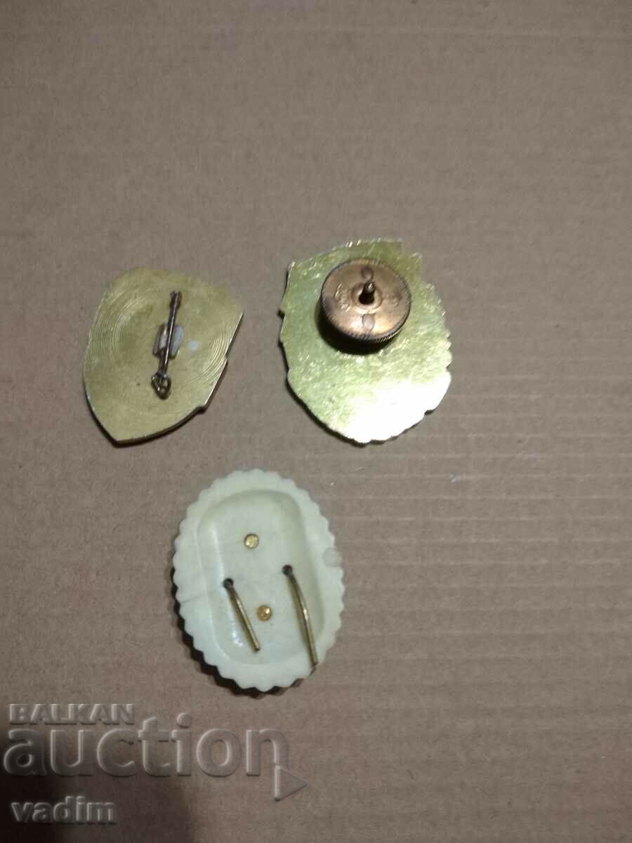 Cockades 3 pieces with price 15.00 BGN | € 7.67 Cockades 3 pieces with price 15.00 BGN | € 7.67