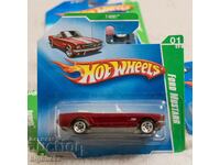 Hot Wheels Ford Mustang TH Treasure Hunt количка 1:64
