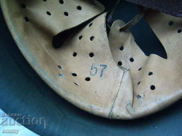 Military helmet, new unused, size 57 - 6 Military helmet, new unused, size 57 - 6