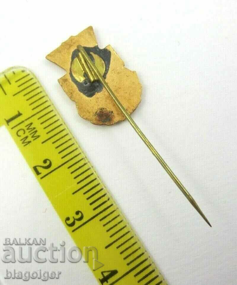 Football badge - Polish Football Federation with price 5.99 BGN | € 3.06 Football badge - Polish Football Federation with price 5.99 BGN | € 3.06