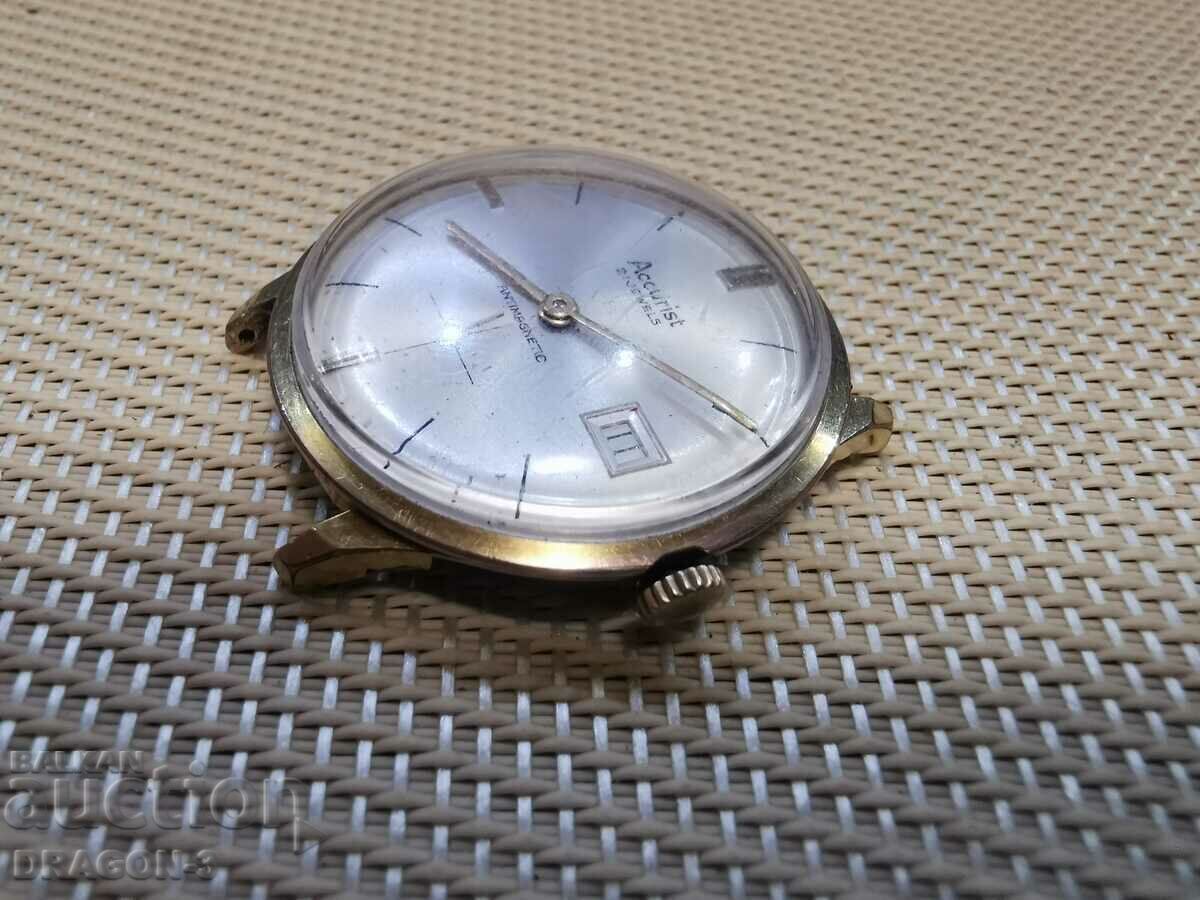 Auction  GOLD ACCURIST