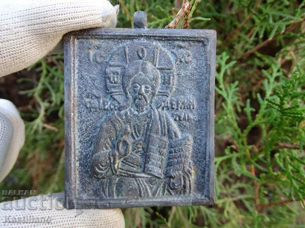 Стара бронзова икона на Господ Иисус Христос