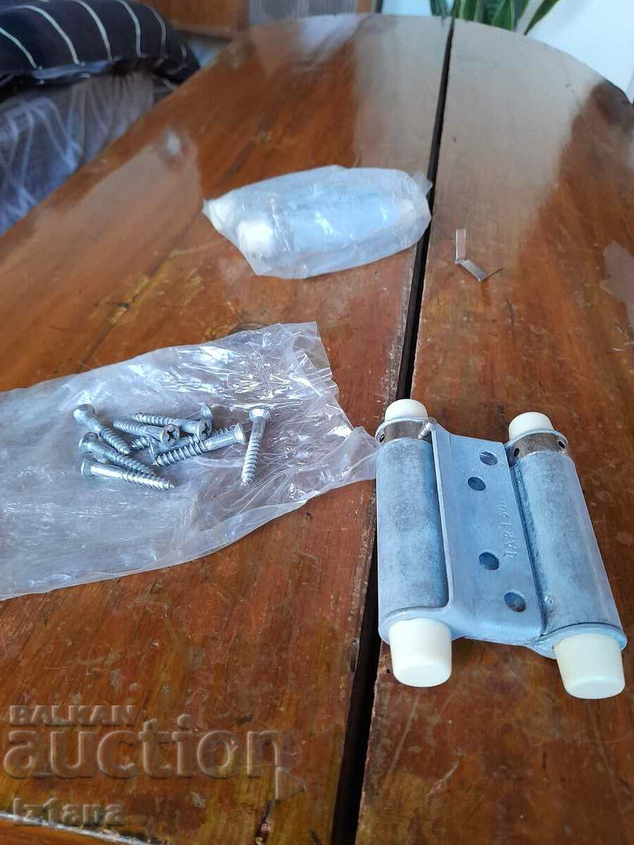 Old hinges with price 40.00 BGN | € 20.45 Old hinges with price 40.00 BGN | € 20.45