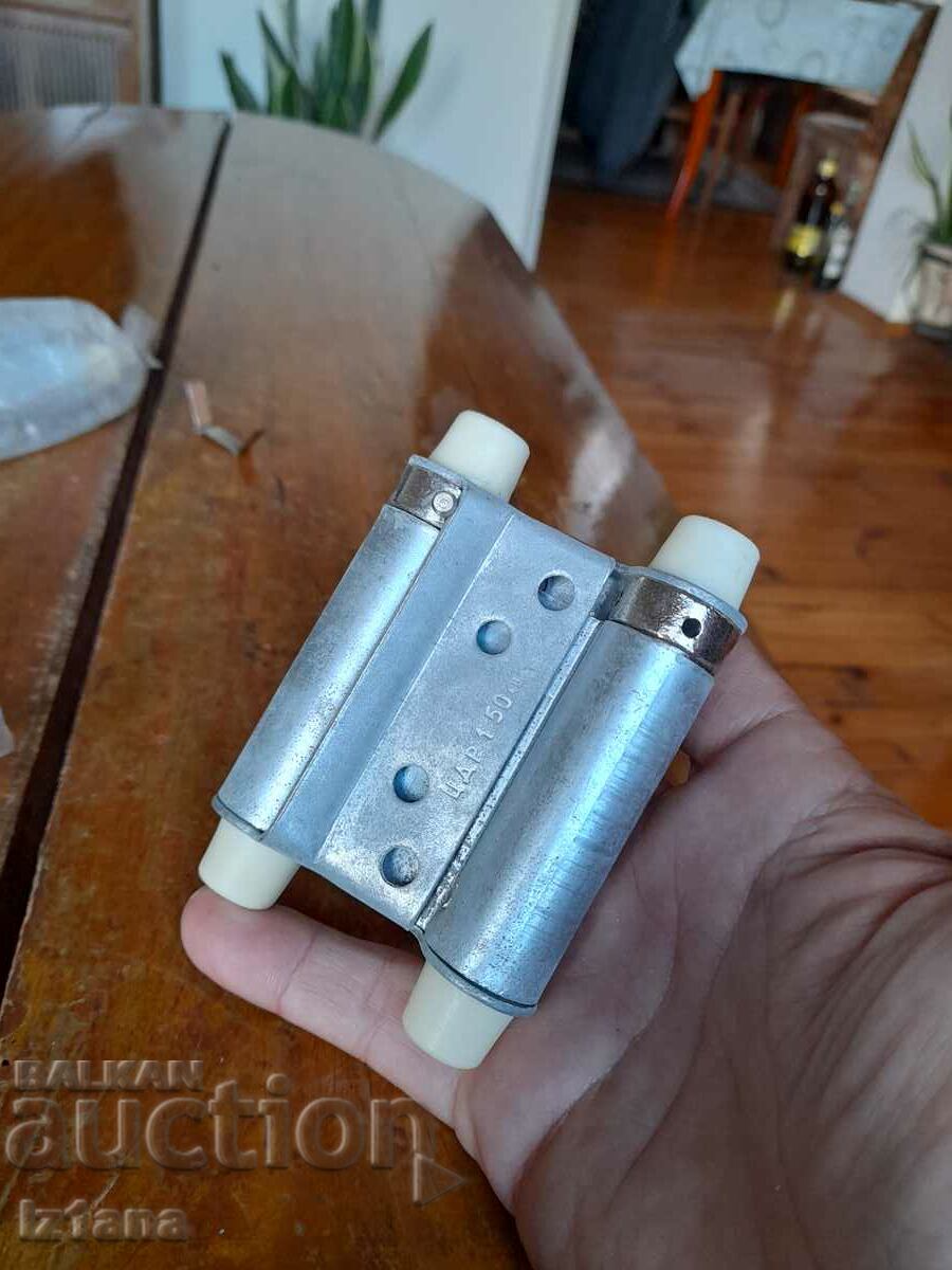 Delivery of Old hinges Delivery of Old hinges