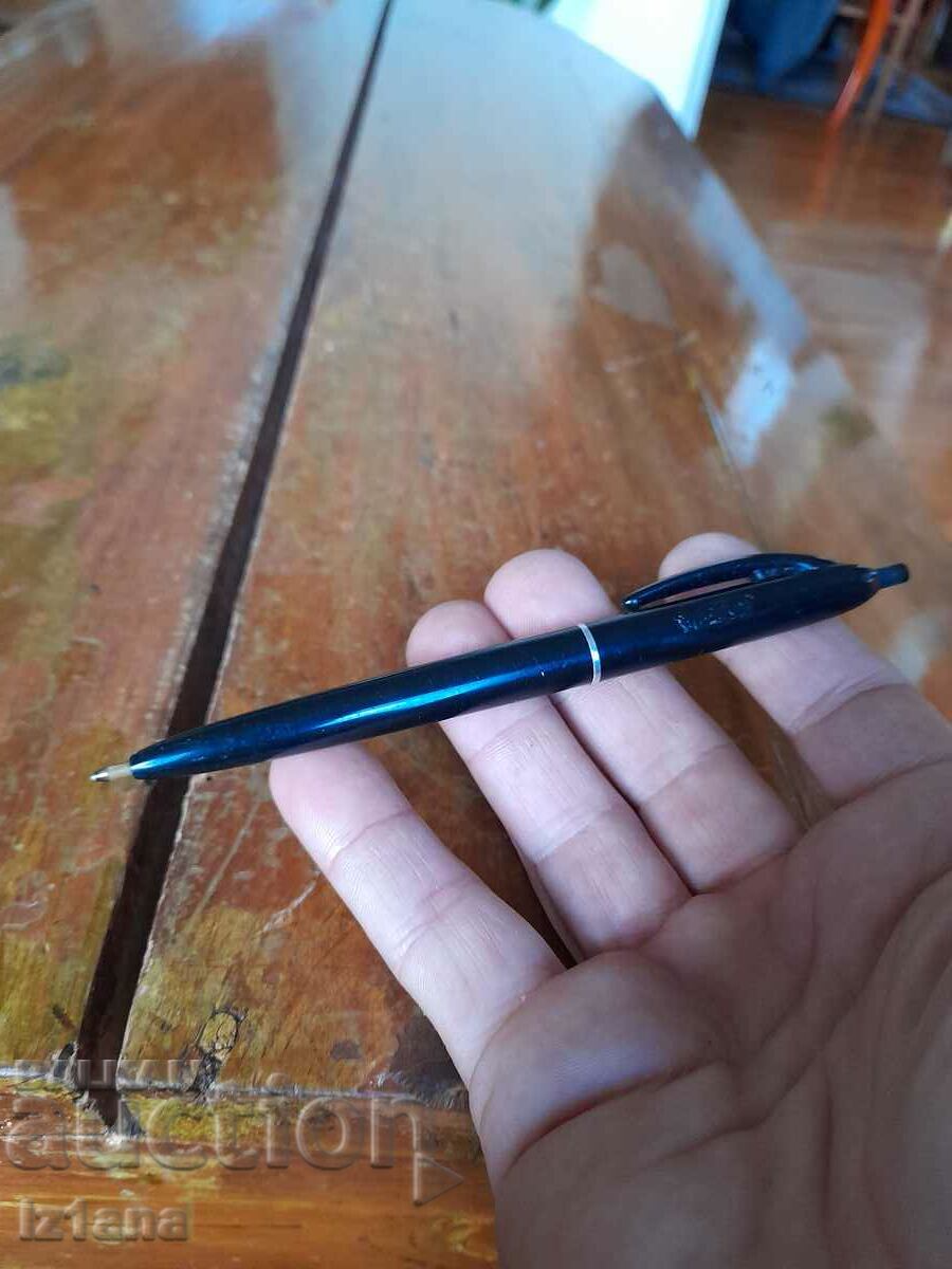 Old pen, ballpoint pen, Bic ballpoint pen with price 10.00 BGN | € 5.11 Old pen, ballpoint pen, Bic ballpoint pen with price 10.00 BGN | € 5.11