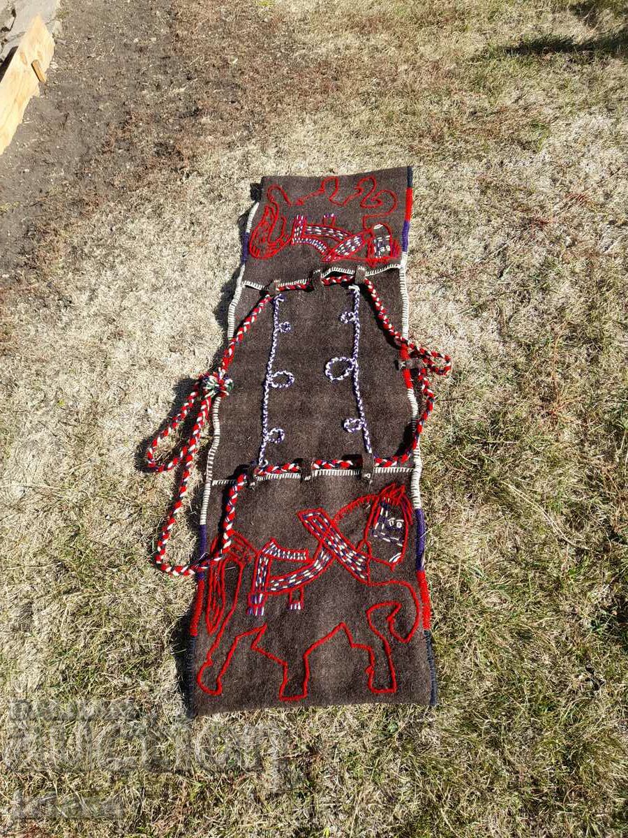 Old saddlebags with price 140.00 BGN | € 71.58 Old saddlebags with price 140.00 BGN | € 71.58