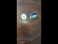 LOT OF USA RED CROSS BADGES