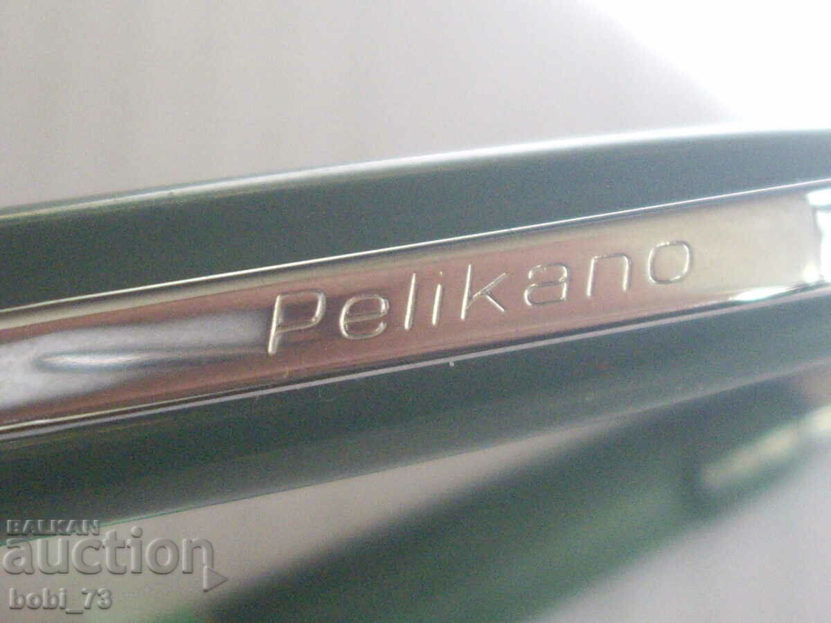 Auction  Old Pelikan pen