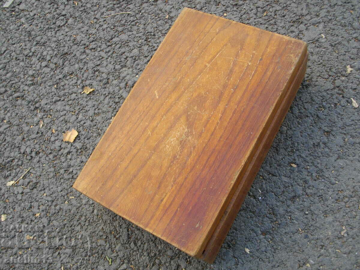 OLD MEASURING DEVICE - 6 OLD MEASURING DEVICE - 6