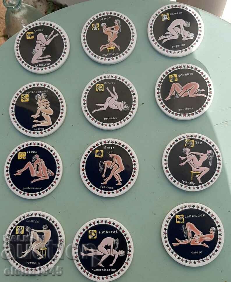 Coasters, artă erotică