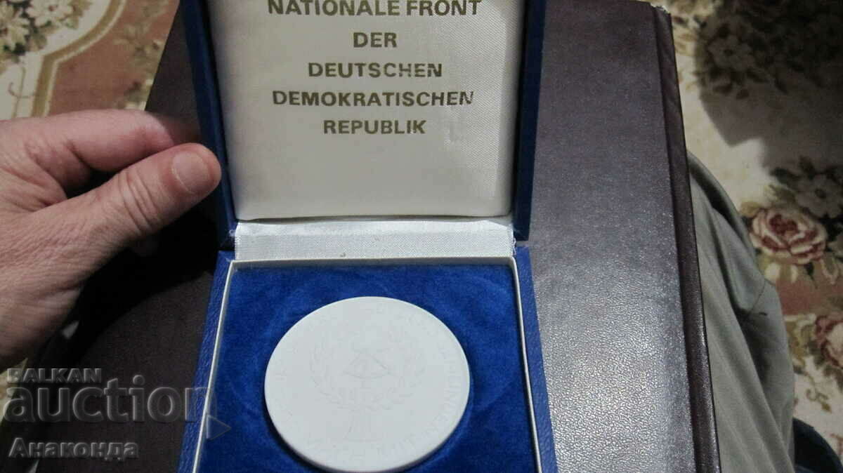 Placa Meissen GDR DDR Porțelan + cutie 63 mm