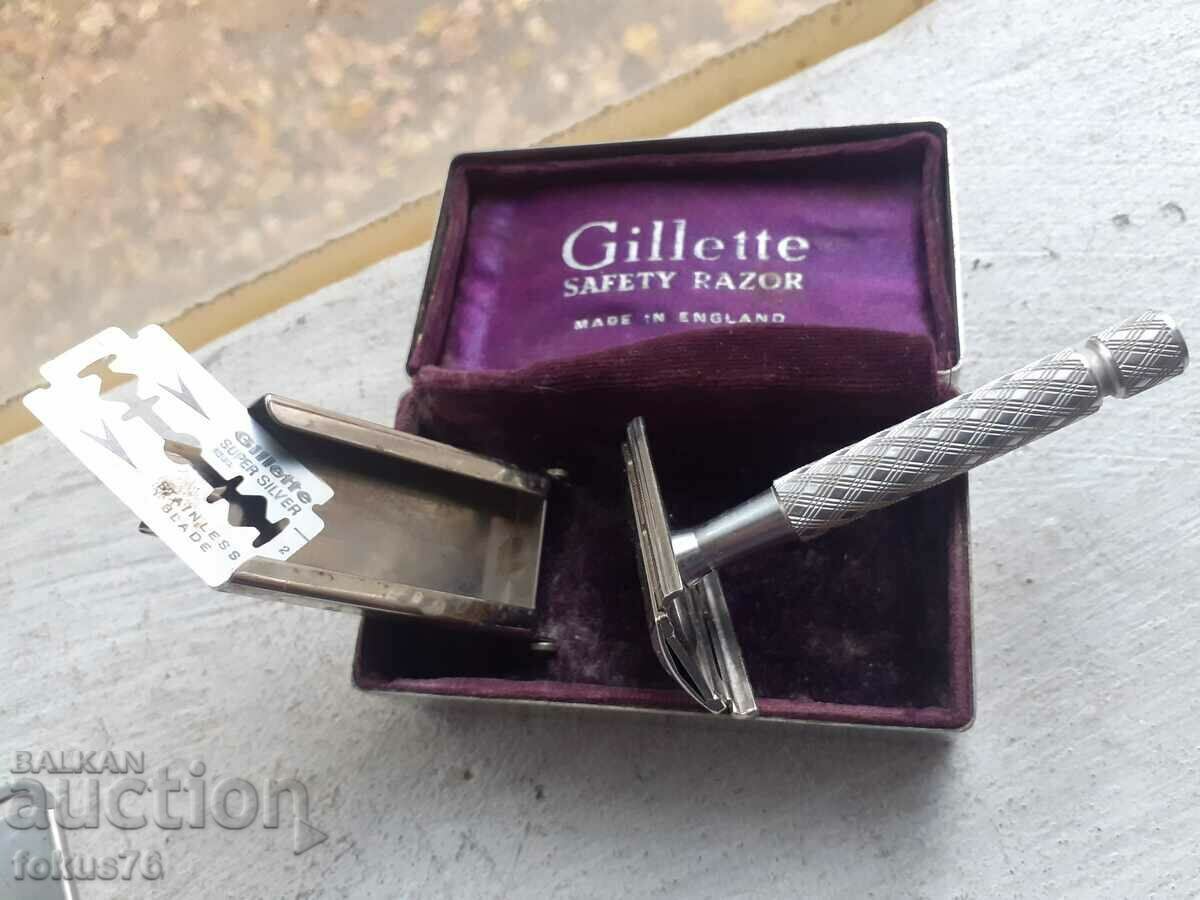 Old collectible Gillette razor original box with price 239.00 BGN | € 122.20
