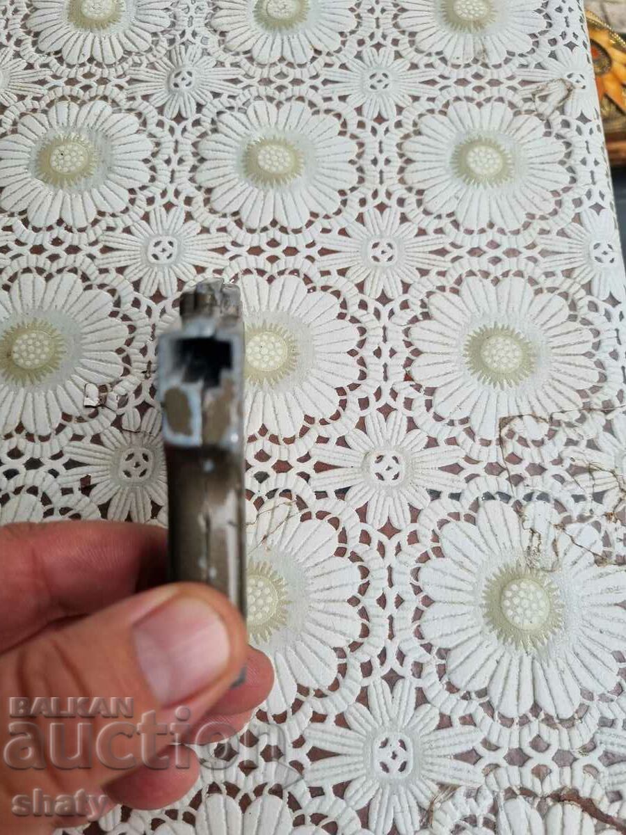 Licitație Vechi pistol de semnalizare Licitație Vechi pistol de semnalizare
