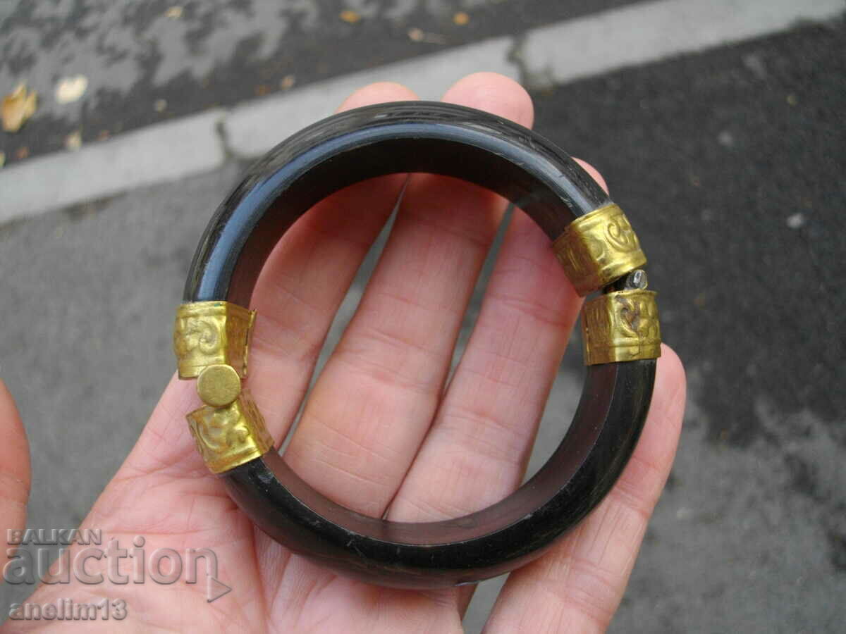 СТАРА ГРИВНА БИВОЛСКИ РОГ С ОБКОВ - 6 СТАРА ГРИВНА БИВОЛСКИ РОГ С ОБКОВ - 6