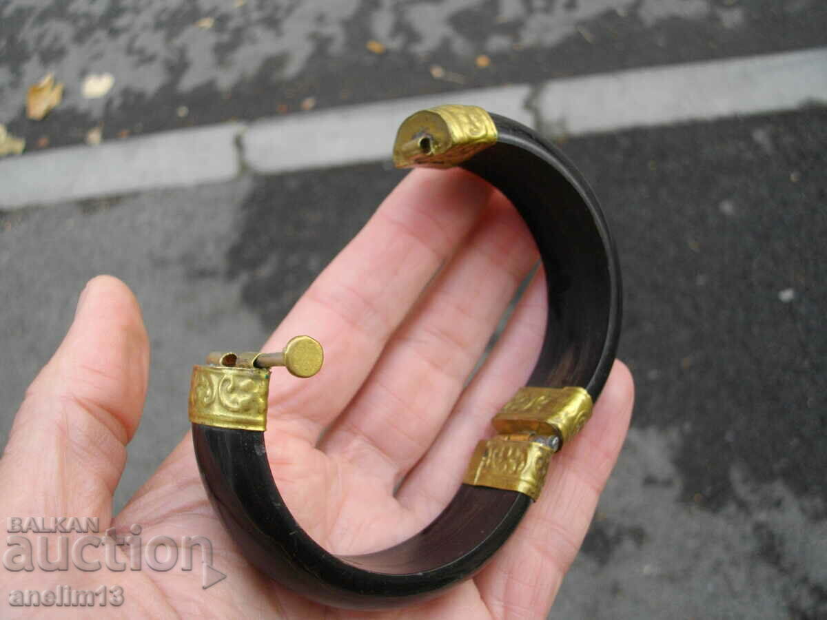 СТАРА ГРИВНА БИВОЛСКИ РОГ С ОБКОВ - 7 СТАРА ГРИВНА БИВОЛСКИ РОГ С ОБКОВ - 7