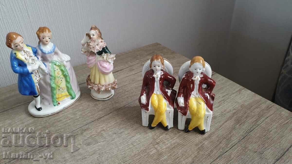 Delivery of Lot of old porcelain figures Delivery of Lot of old porcelain figures