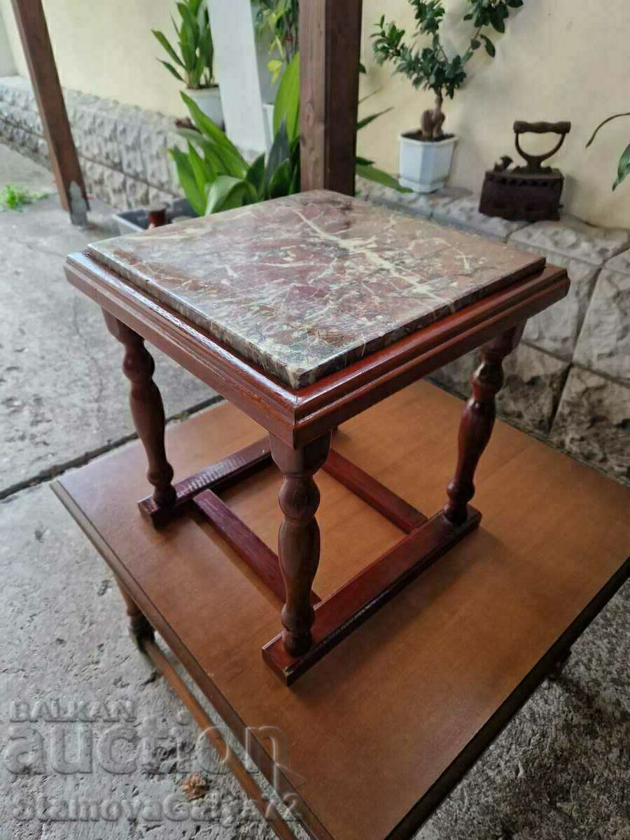 Superbă măsuță de cafea antică din lemn masiv, cu blat din marmură - 5