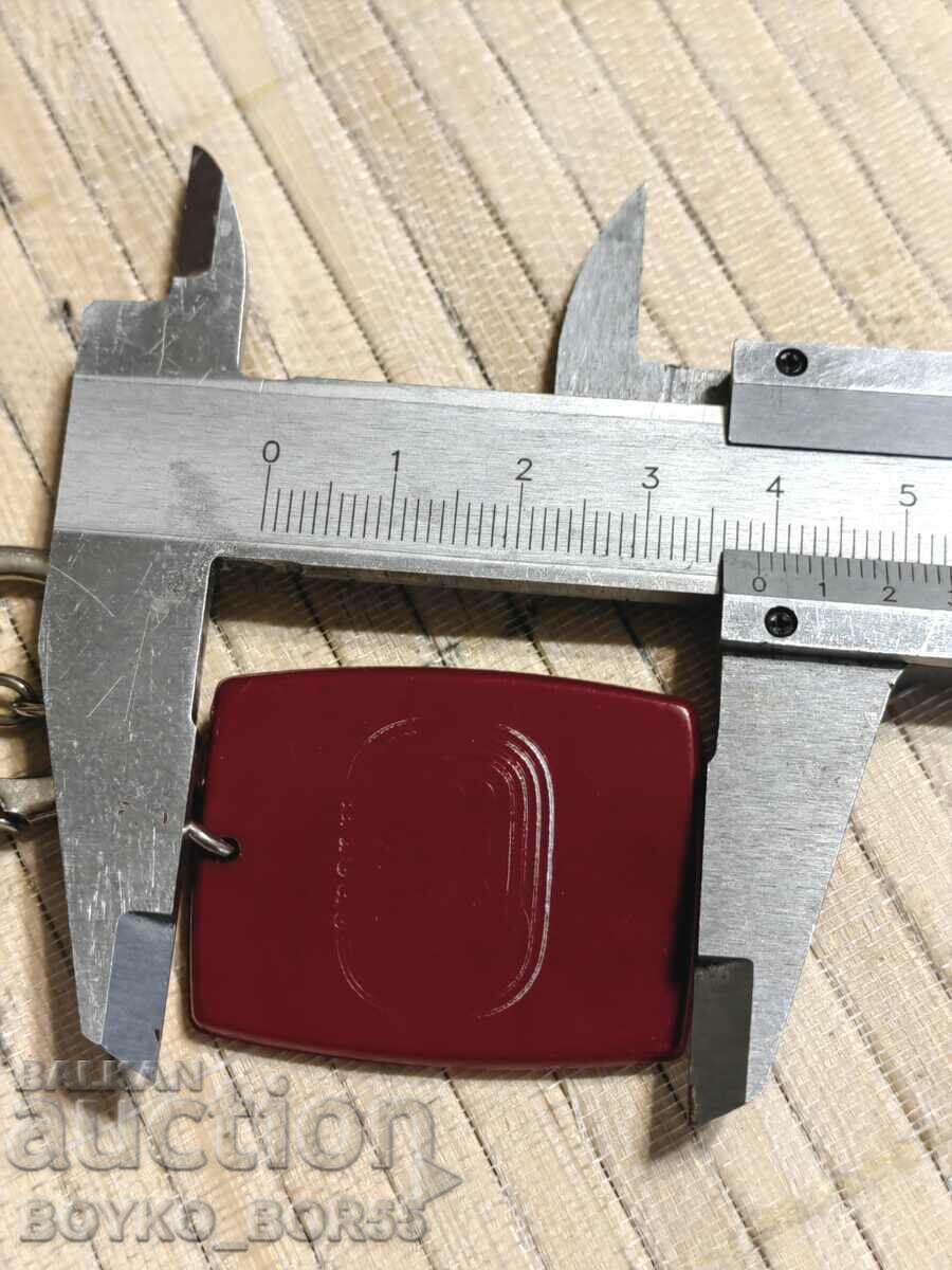 Auction  Soc Olympic 1980 Sports Tote Keychain