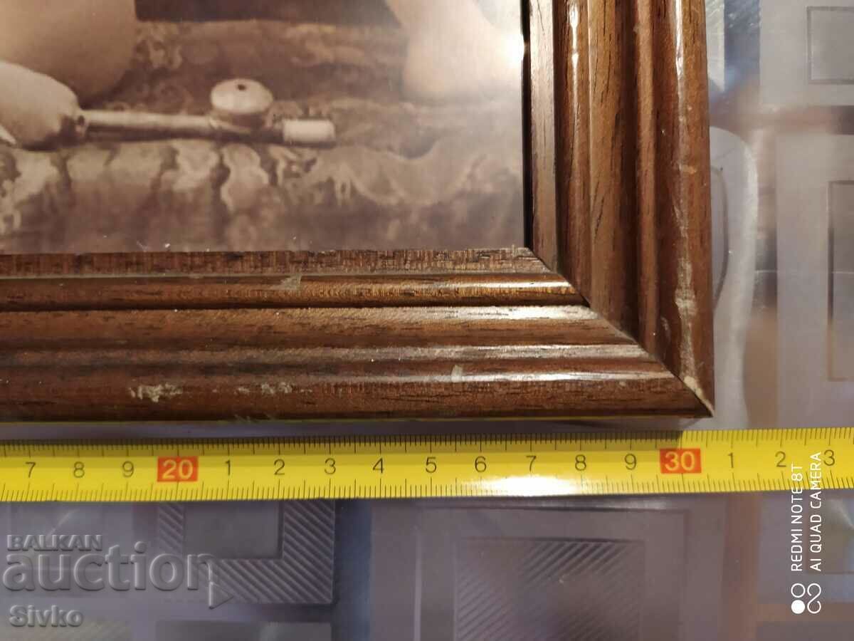 Photo erotica before 1944 with a frame with price 22.99 BGN | € 11.75