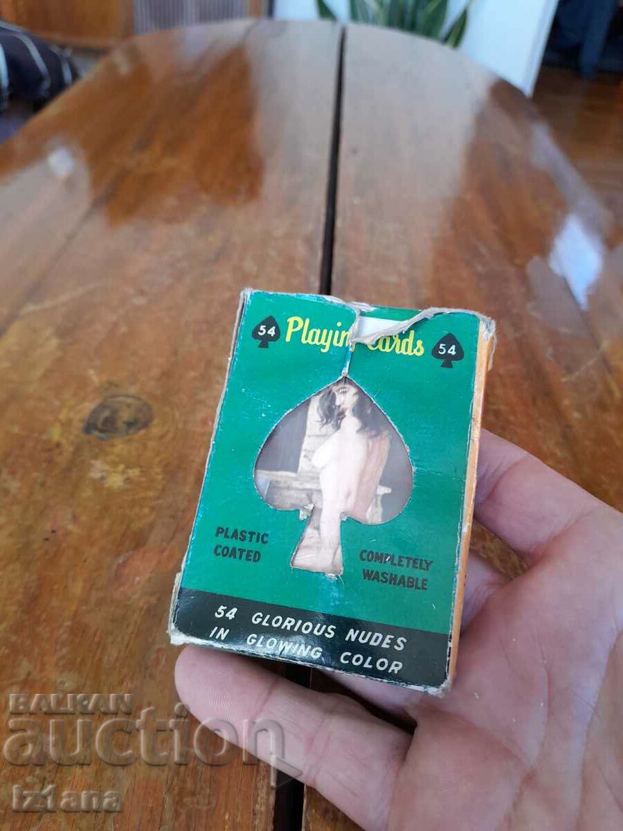 Cărți de joc erotice vechi cu preț 60.00 BGN | € 30.68 Cărți de joc erotice vechi cu preț 60.00 BGN | € 30.68