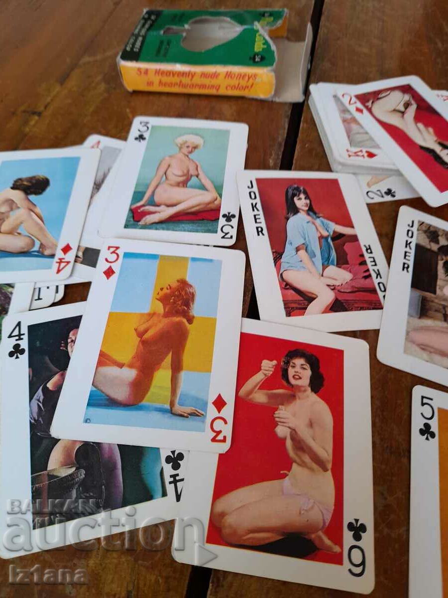 Livrarea Cărți de joc erotice vechi Livrarea Cărți de joc erotice vechi