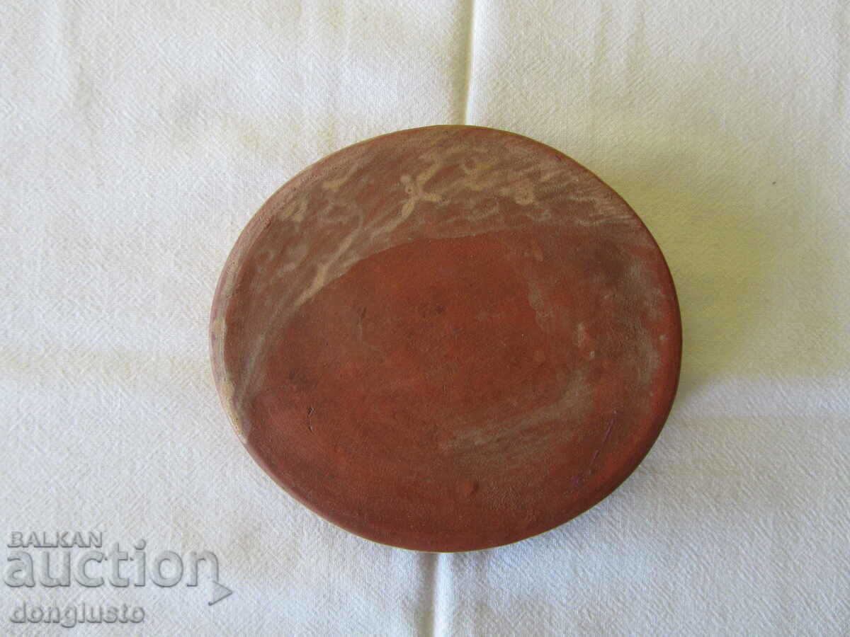 Ceramic ashtray, "Pour him ashes" with price 10.00 BGN | € 5.11 Ceramic ashtray, "Pour him ashes" with price 10.00 BGN | € 5.11