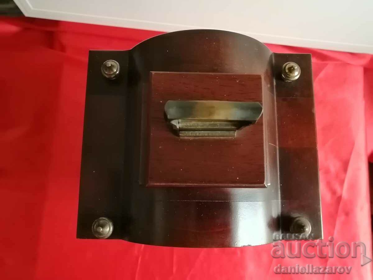 Delivery of Old German Table Clock Delivery of Old German Table Clock