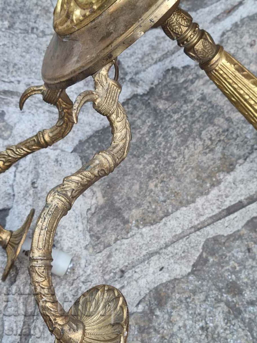 Livrarea Pendul din bronz Livrarea Pendul din bronz