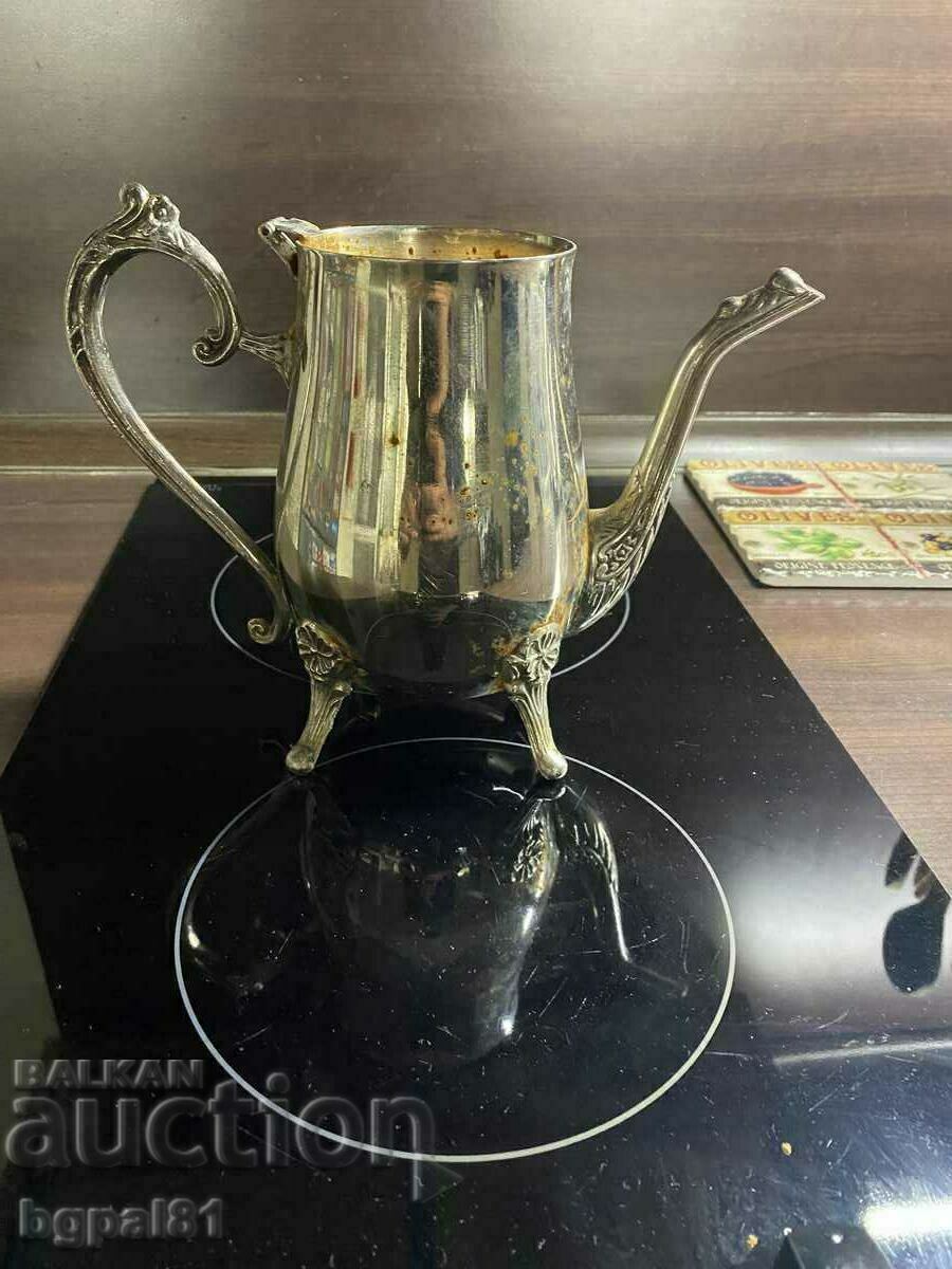 Leonard jug made of brass, copper and pewter