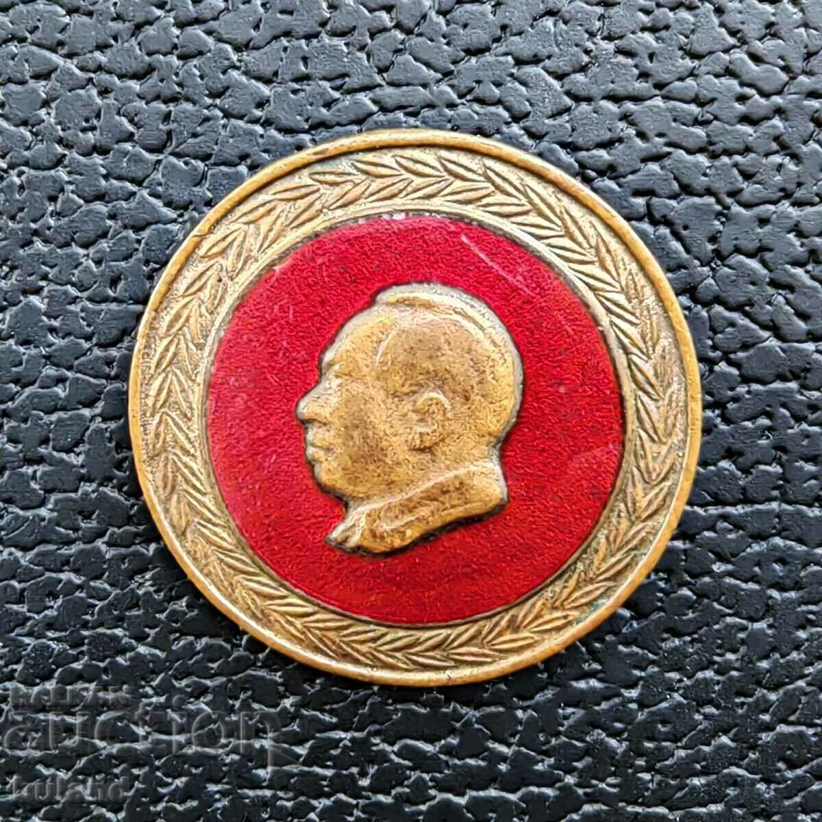 Old Chinese Social Badge Mao Zedong Enamel China Communism