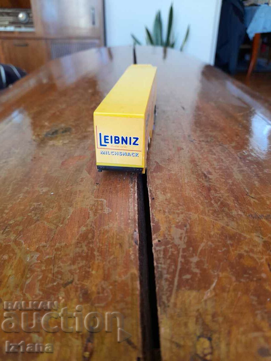 Old Liebniz truck - 5 Old Liebniz truck - 5