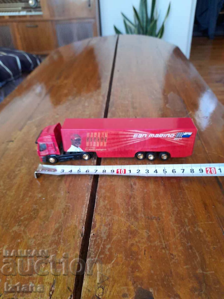 Auction Old San Marino truck Auction Old San Marino truck