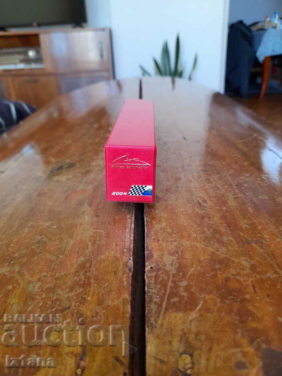 Delivery of Old San Marino truck Delivery of Old San Marino truck