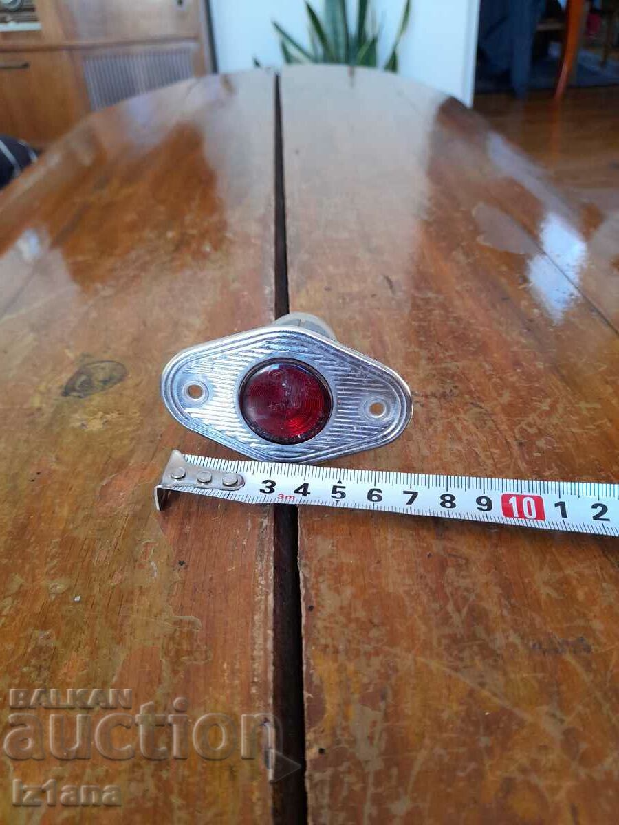 Old car door ceiling with price 20.00 BGN | € 10.23 Old car door ceiling with price 20.00 BGN | € 10.23