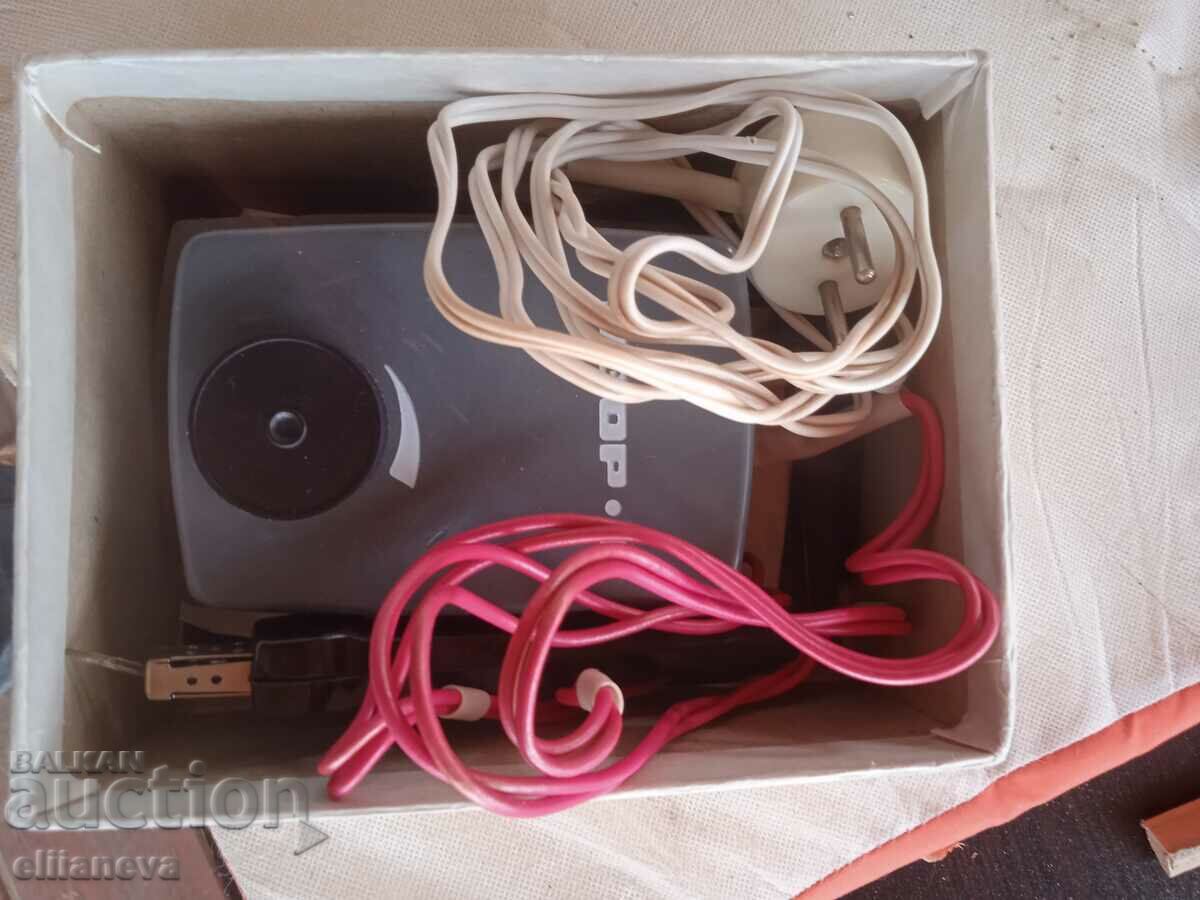 Children's wood carving device with price 20.00 BGN | € 10.23 Children's wood carving device with price 20.00 BGN | € 10.23