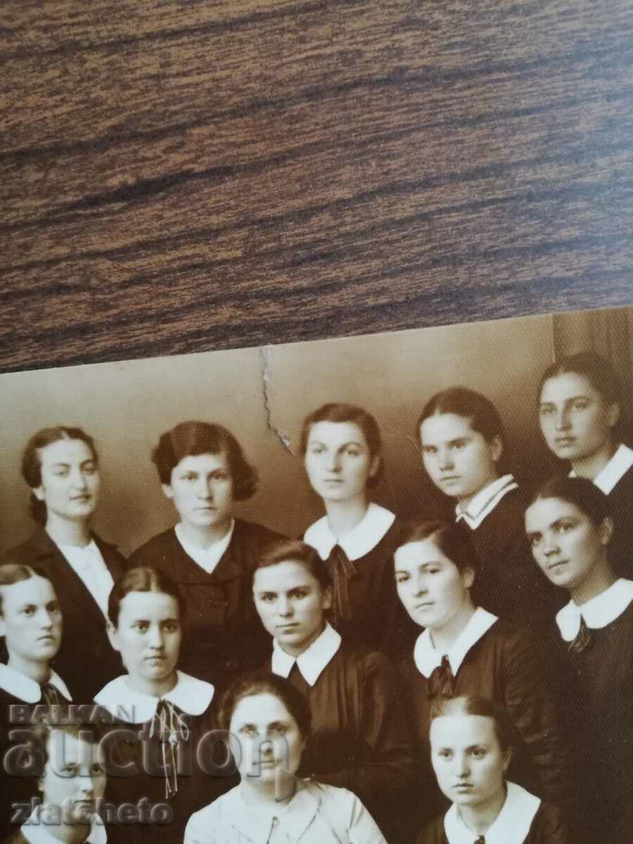 Old photo Kingdom of Bulgaria - with price 6.00 BGN | € 3.07 Old photo Kingdom of Bulgaria - with price 6.00 BGN | € 3.07